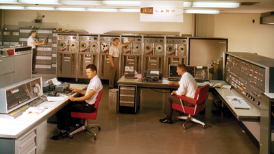 1960 computer scientists at Univac LARC computer